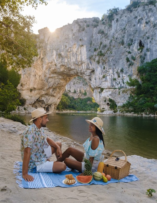 Quels sont les campings les plus recommandés en Dordogne pour des vacances en plein air ?